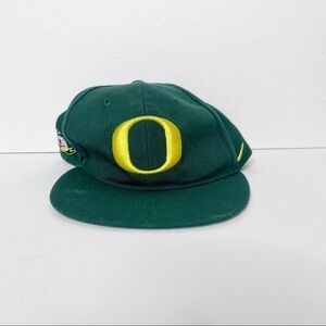 Nike Oregon Ducks Green Baseball Hat Cap Adjustable